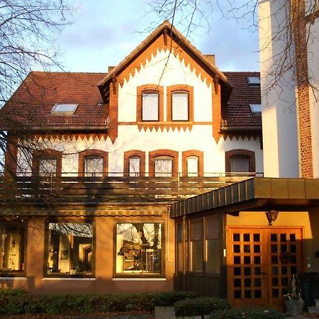Landhotel & Gasthaus Altenburg Niedenstein エクステリア 写真
