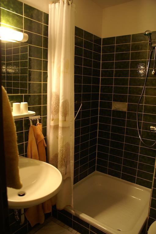 Landhotel & Gasthaus Altenburg Niedenstein 部屋 写真